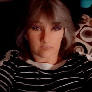 Meet your Posher, Laurie